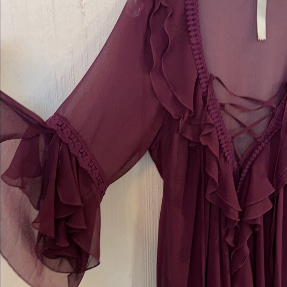 Beautiful Ruffle Top from Wilster. Size Large - Picture 2 of 5